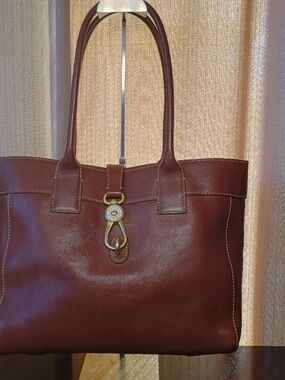 Dooney & Bourke Florentine Vacchetta LeatherTote Bag with Brass Hardware